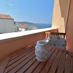 דירה With Sea View Rogoznica Ražanj