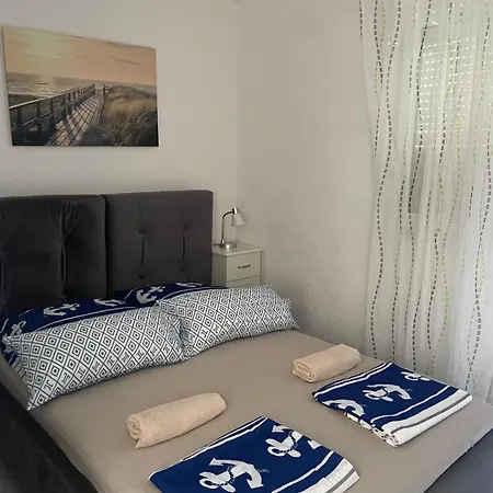 With Sea View Rogoznica Apartment Razanj