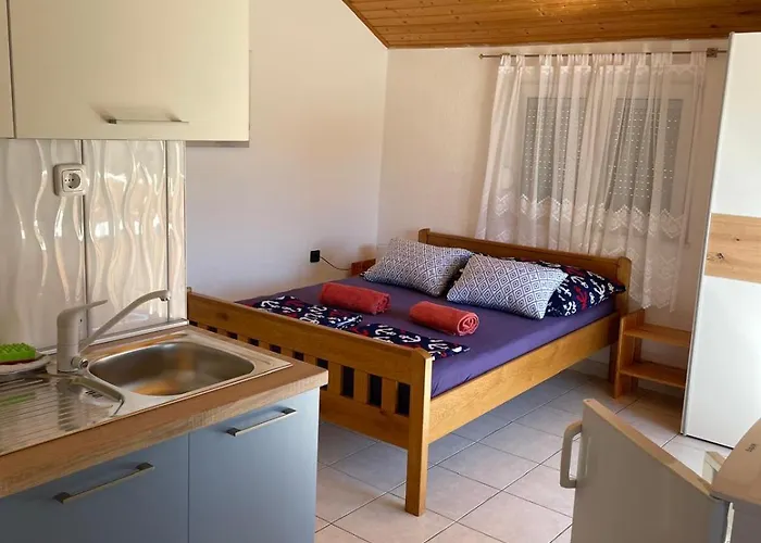 With Sea View Rogoznica *