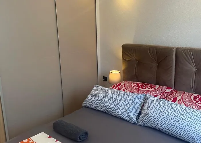 Apartment With Sea View Rogoznica *