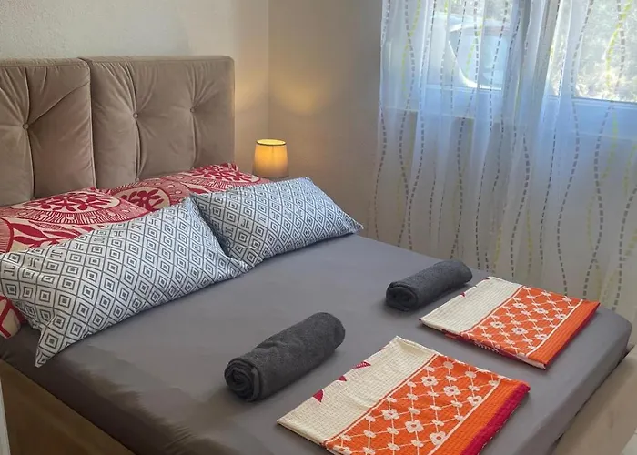 Apartment With Sea View Rogoznica Razanj