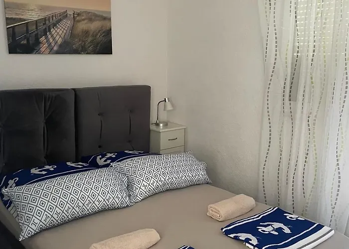 With Sea View Rogoznica Apartment Razanj